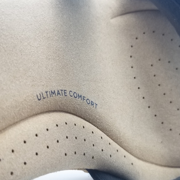 NWOT 9.5W Wide Clarks Rose Way Crisscross Platform Wedge Sandals, Black Suede - Picture 11 of 16